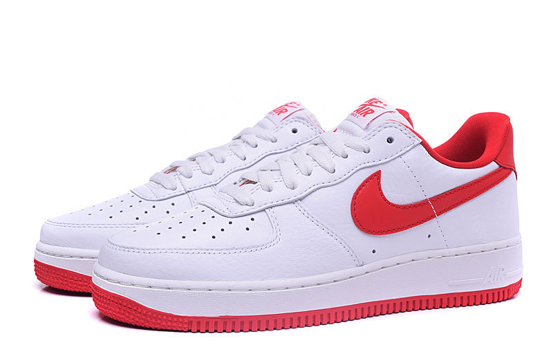 chaussures nike air force 1 femme rouge et bleu et blanc chaussures nike air force 1 femme rouge et bleu et blanc