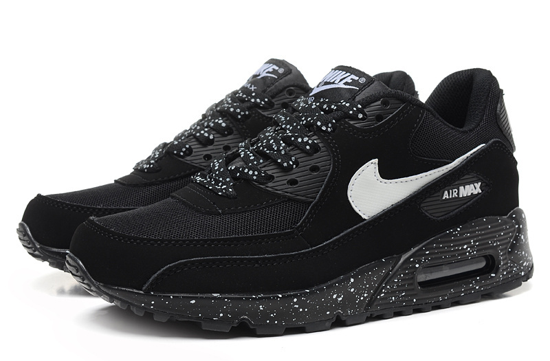 air max noire et blanche femme