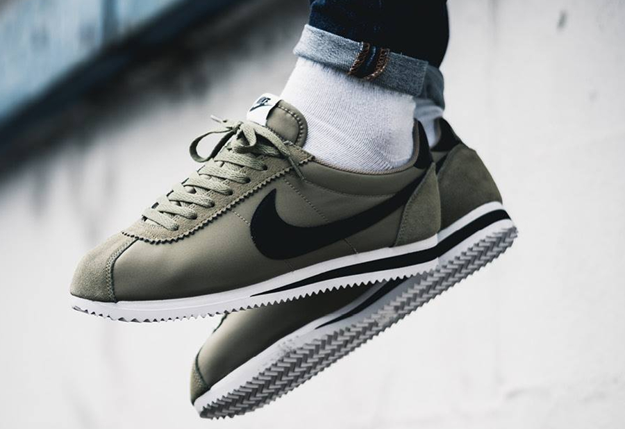 chaussure homme nike cortez bleu blac chaussure homme nike cortez bleu blac