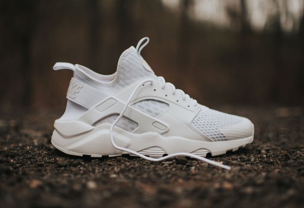 urh nike blanche